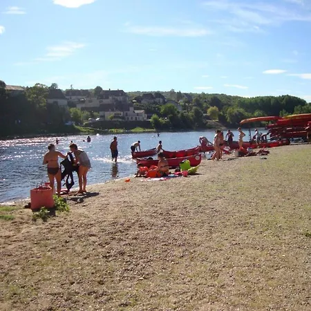 C - Ferme Du Port D'enveaux - Au Bord De La Dordogne